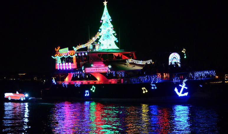 Newport Beach Christmas Boat Parade
