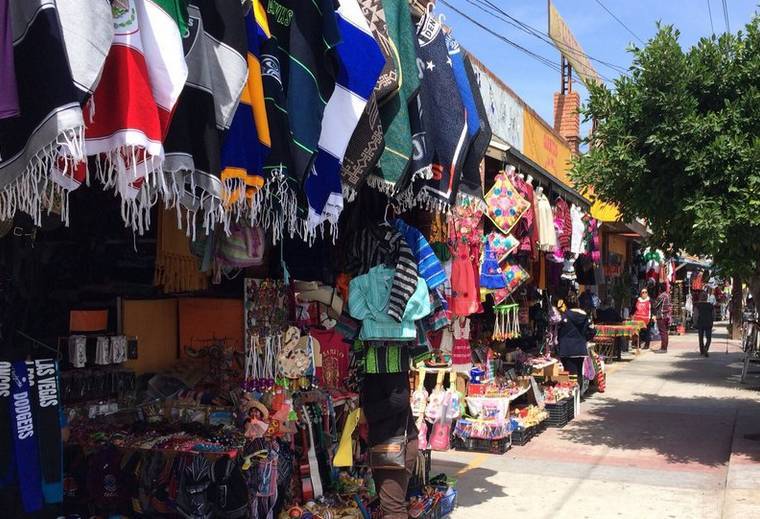 Shopping Rosarito Beach Boulevard Benito Juarez,